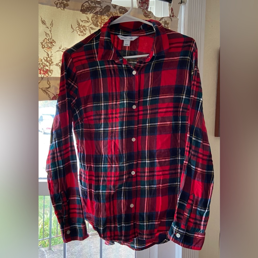 OLD NAVY RED TARTAN FLANNEL BUTTON DOWN SHIRT